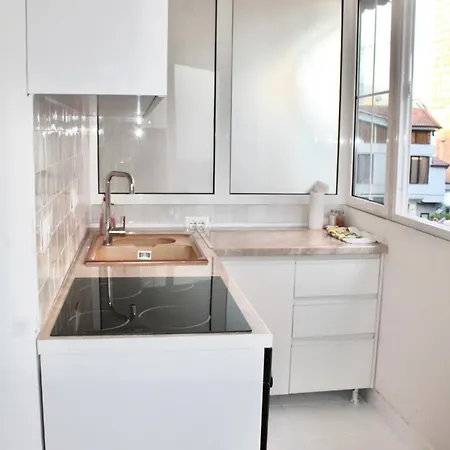 Apartmán 2 Bedroom In Bllok Agimi Art Center *