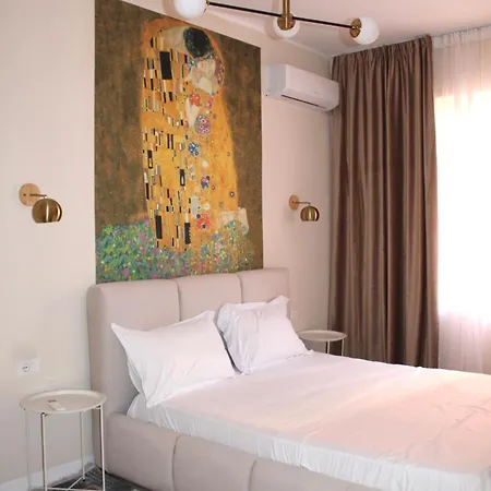 Апартаменты 2 Bedroom In Bllok Agimi Art Center Тирана