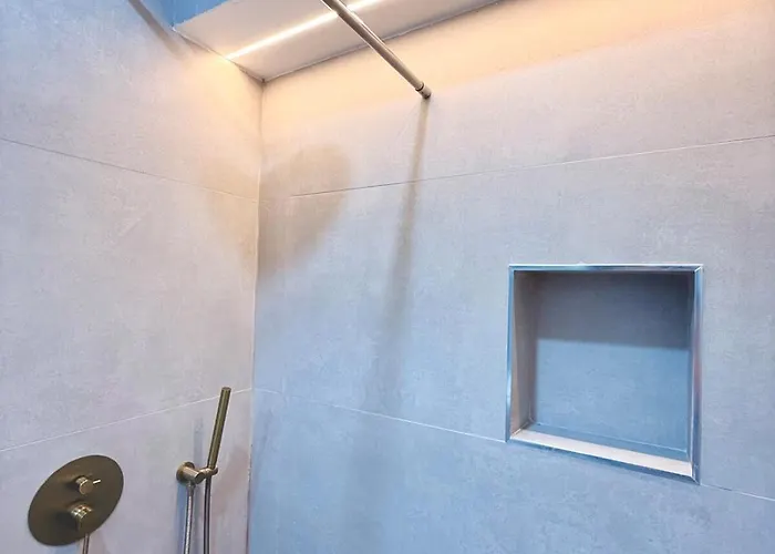 Apartmán 2 Bedroom In Bllok Agimi Art Center