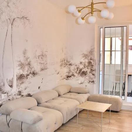 2 Bedroom In Bllok Agimi Art Center Tirana