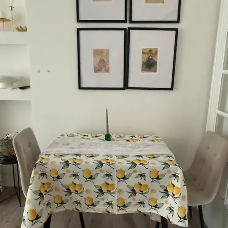 Apartment 2 Bedroom In Bllok Agimi Art Center Tirana