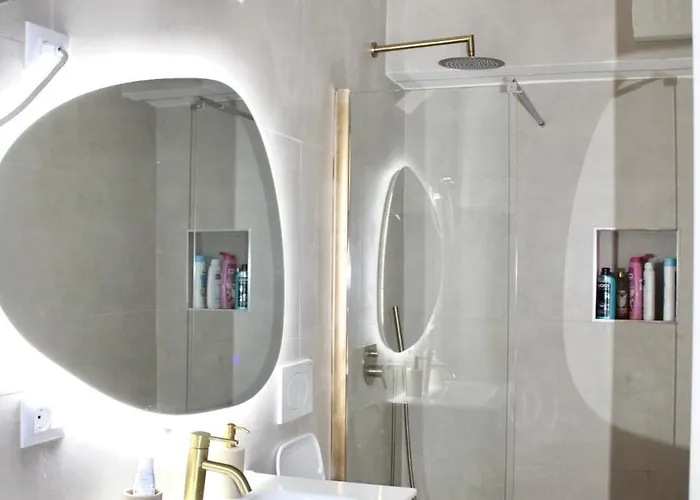 Appartement 2 Bedroom In Bllok Agimi Art Center *